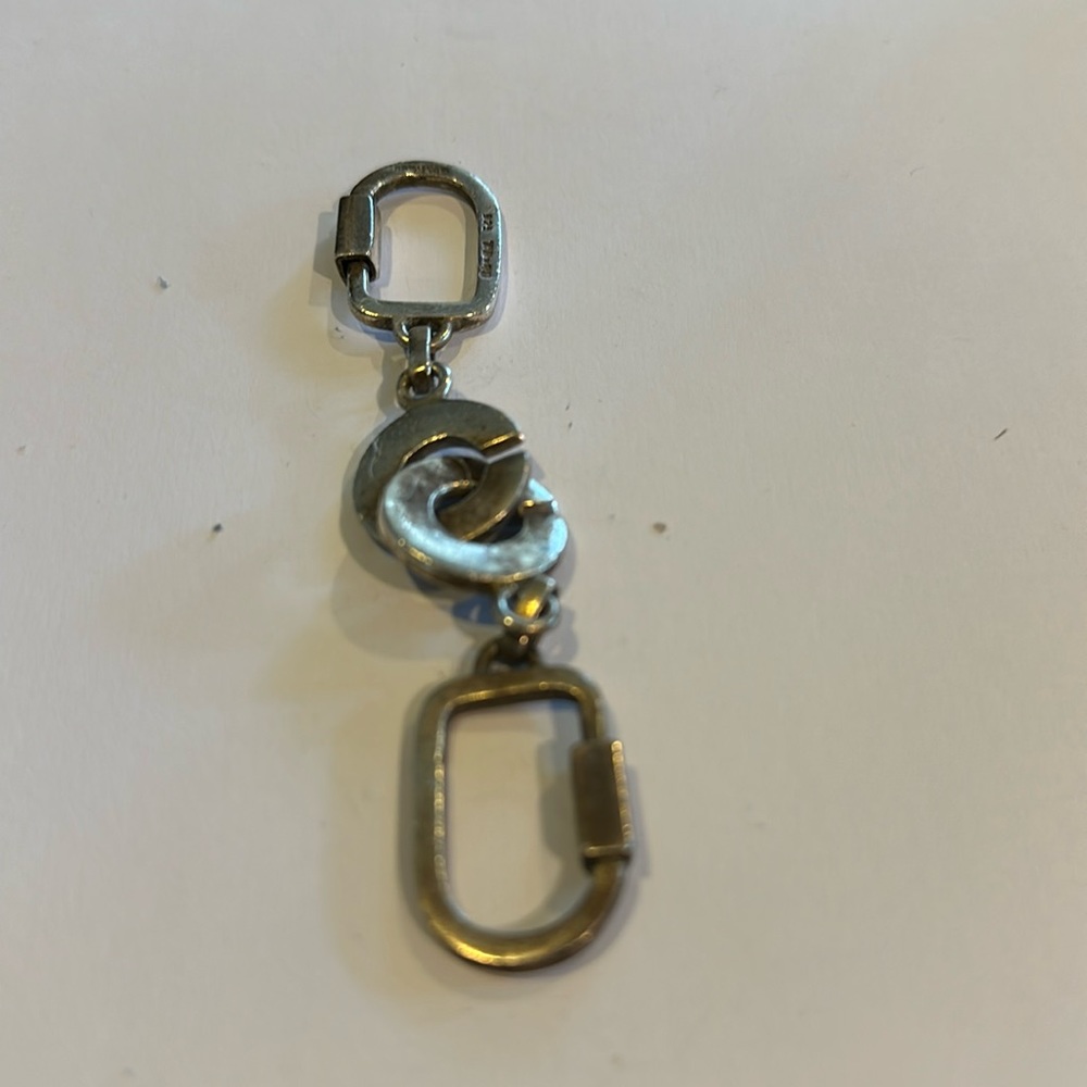 Key Holder That Transforms In Two Key Holders - image 1